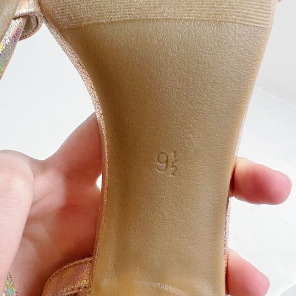 NWOT Old Navy Rose Gold Metallic Block Heel Sandals Pumps Size 9.5 - Picture 6 of 11
